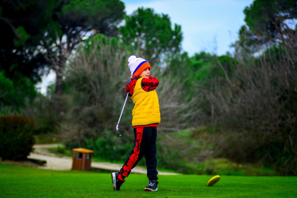Nauka gry w golfa dla najmłodszych
